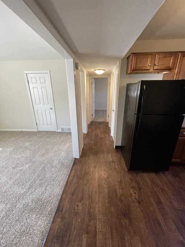135 Lafayette Rd #145 - Photo 2 of 10