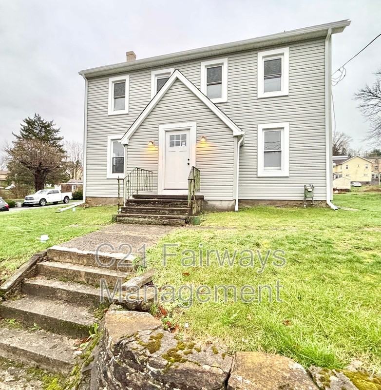 518 Church St - Photo 2 of 11