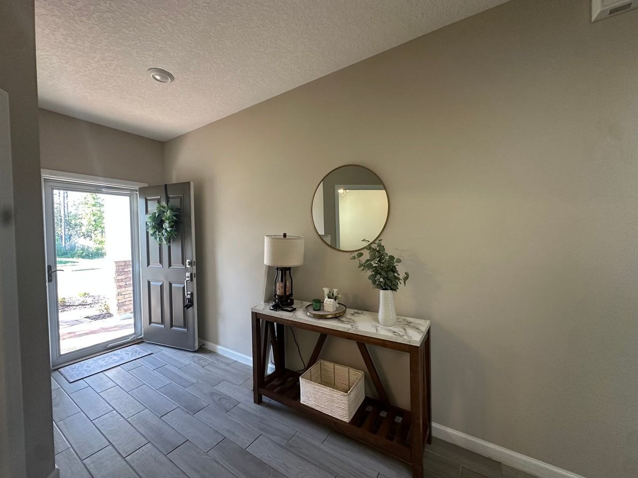 106 Ren Way - Photo 5 of 36