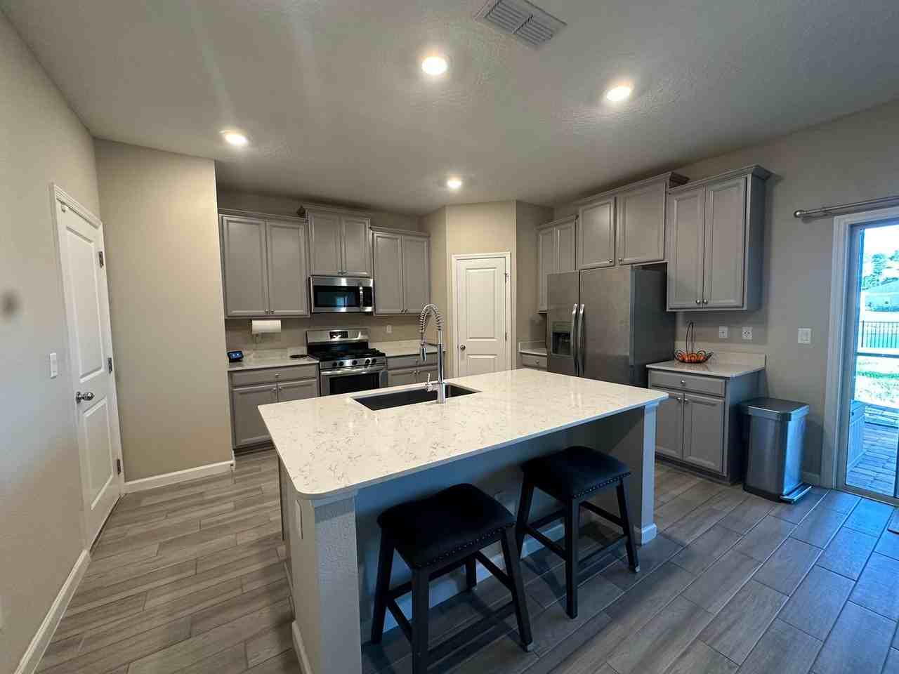 106 Ren Way - Photo 6 of 36