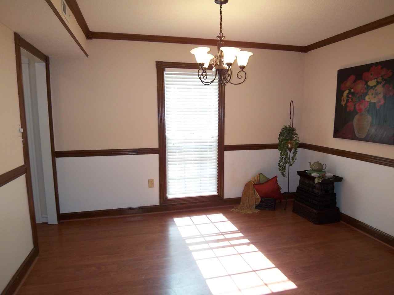 4307 Claybury Ct - Photo 3 of 12