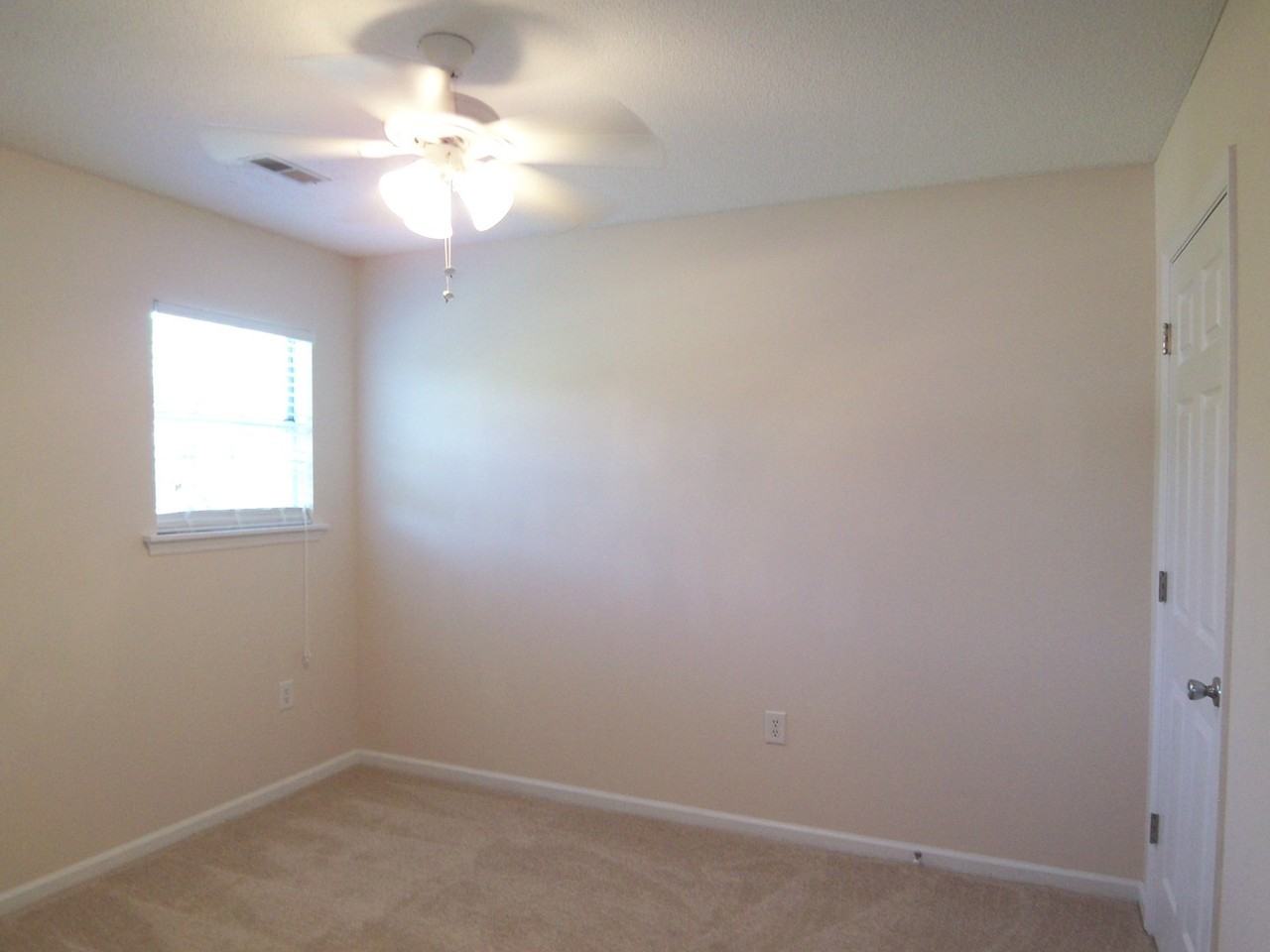 4307 Claybury Ct - Photo 7 of 12