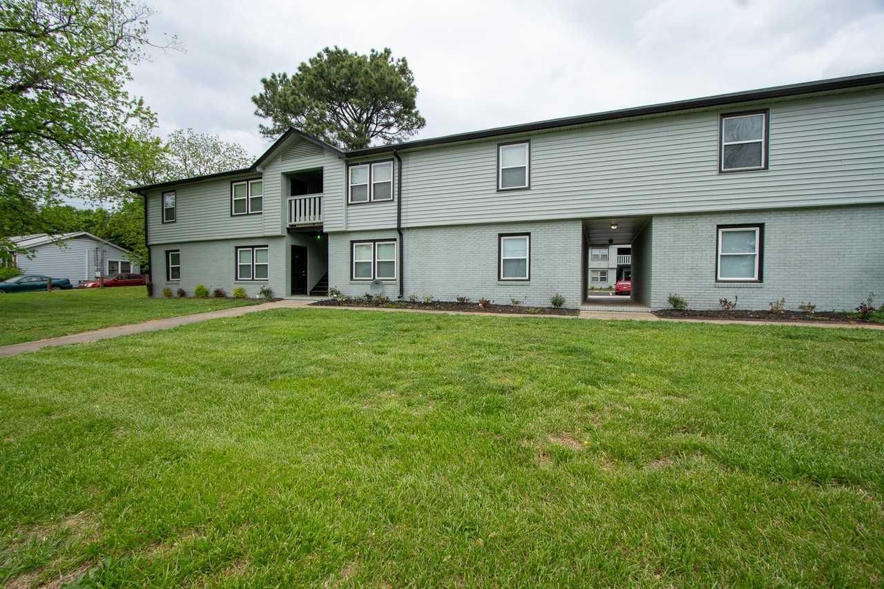 2600 Dalecrest Drive - Photo 2 of 12