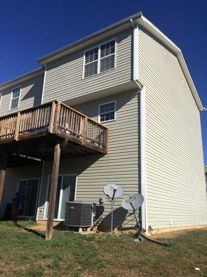 28 Silas Ct #NA - Photo 2 of 11