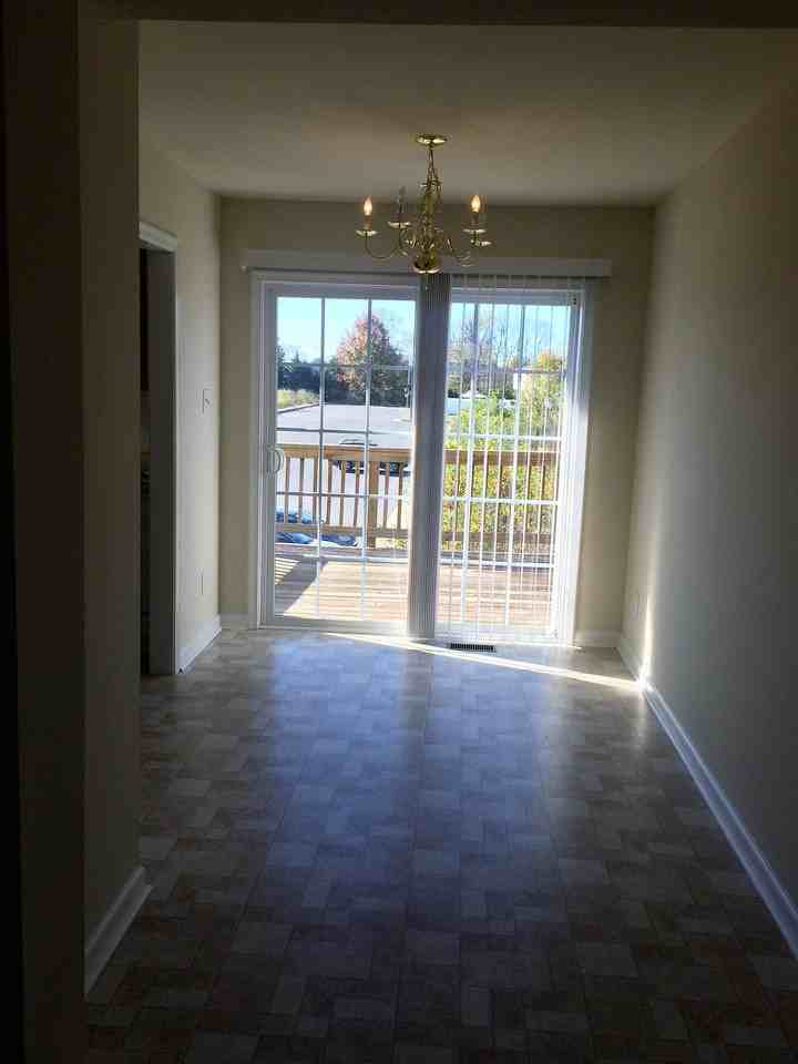 28 Silas Ct #NA - Photo 3 of 11