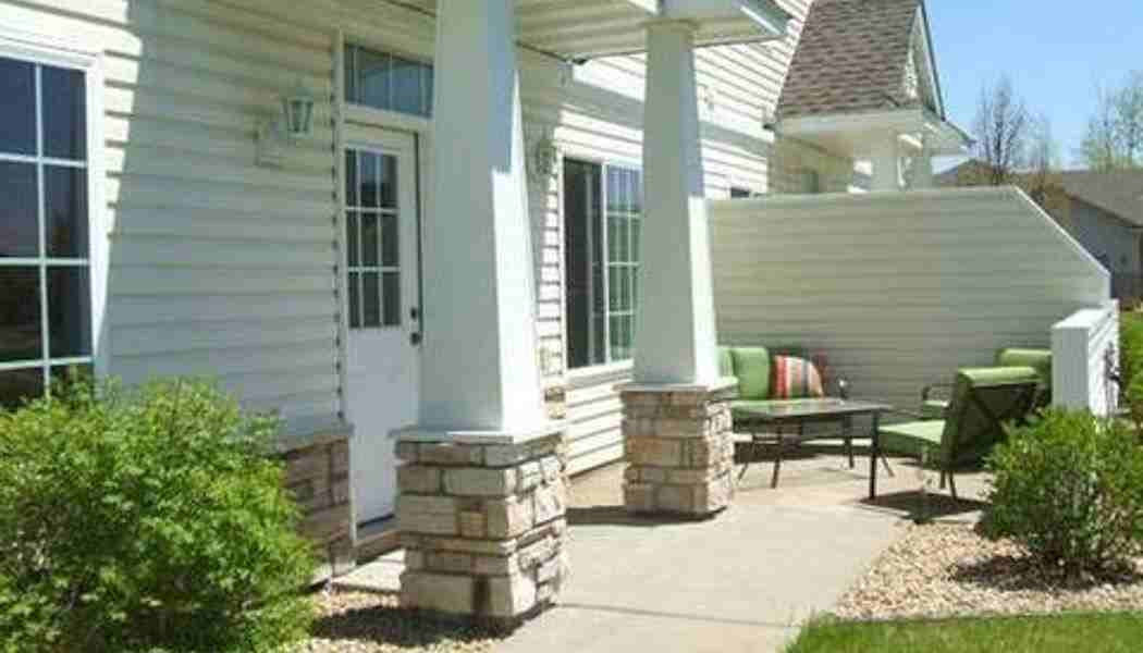 15398 Radium St Nw #15398 - Photo 3 of 14