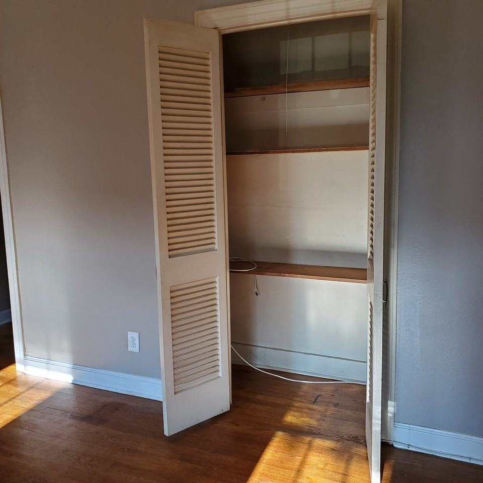 42 Harris Ave #2 - Photo 4 of 17