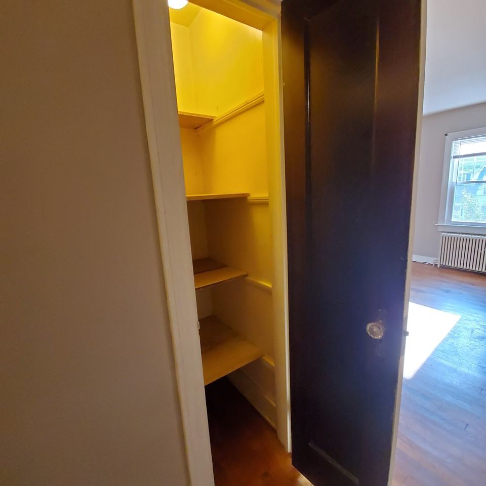 42 Harris Ave #2 - Photo 5 of 17