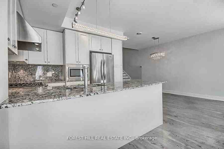 7068 Yonge Street #110 - Photo 3 of 17