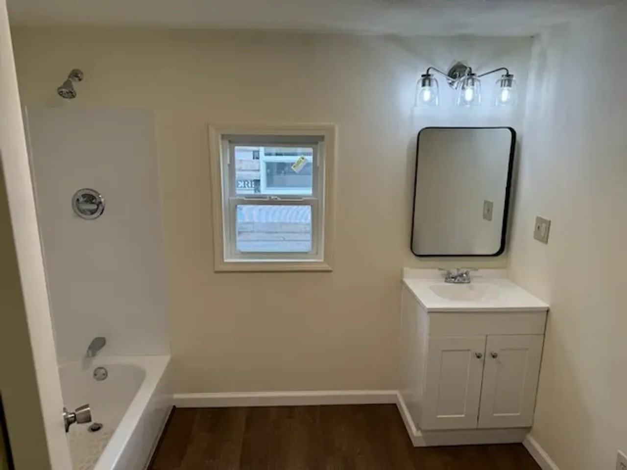 220 N Ohio St - Photo 3 of 19