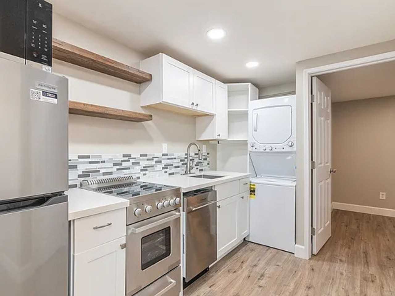 17451 Bromley Ave #B - Photo 3 of 11