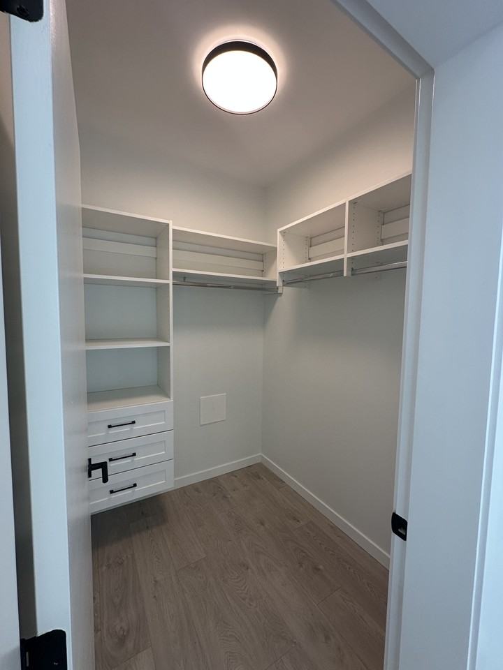 19577 65B Avenue #209 - Photo 5 of 25