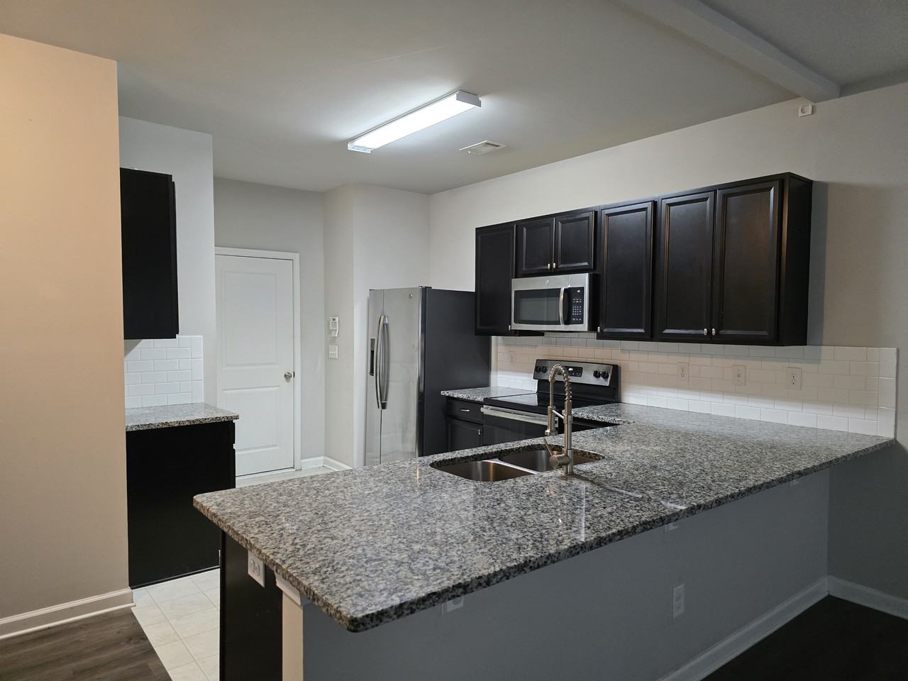 159 Hardy Water Dr - Photo 4 of 20