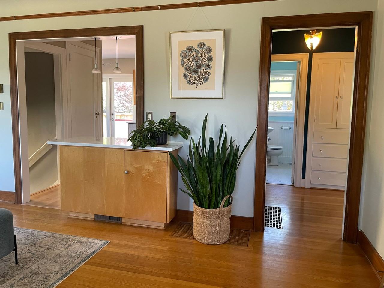 1012 Nw 70th St - Photo 4 of 39