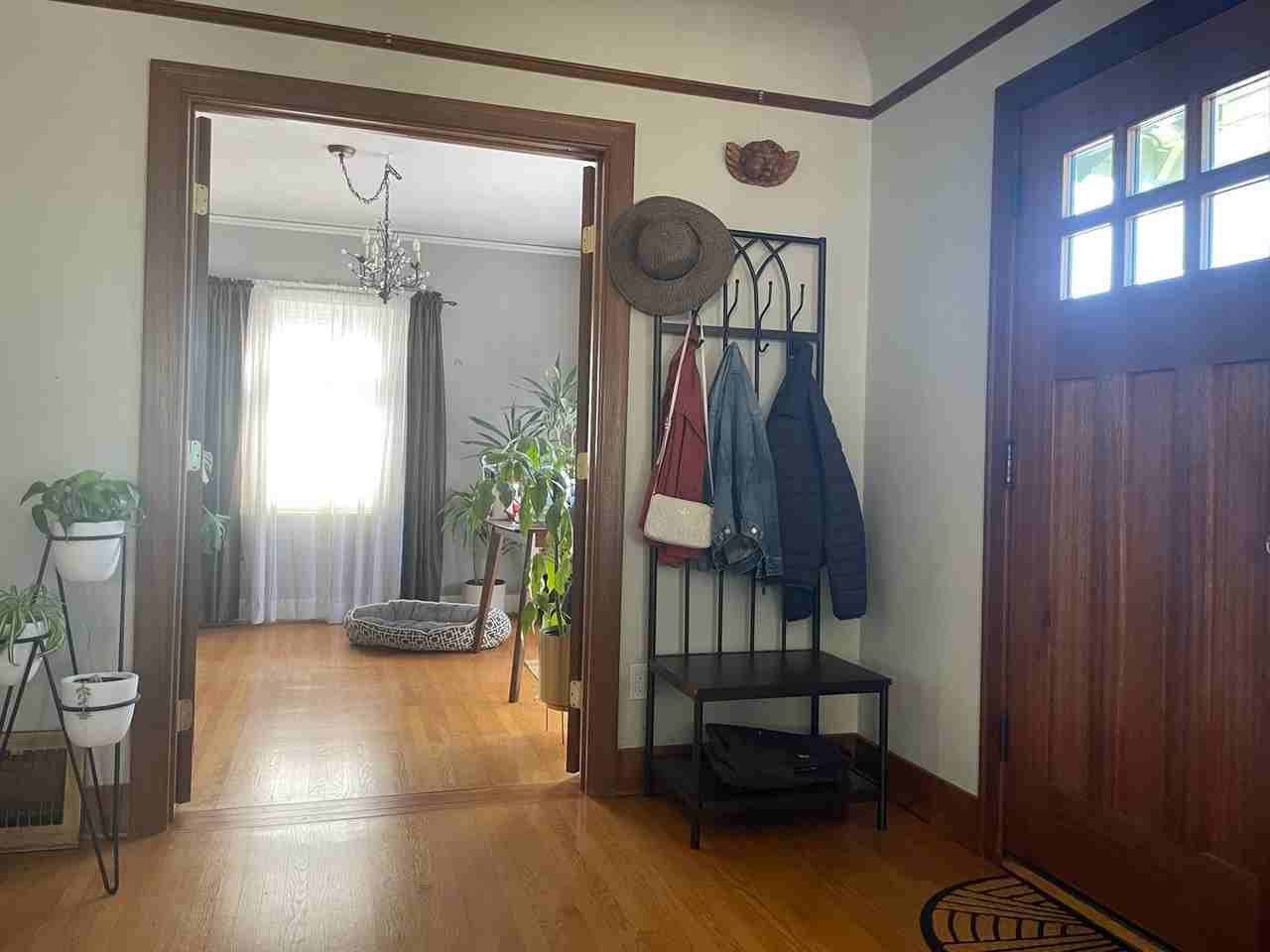 1012 Nw 70th St - Photo 6 of 39