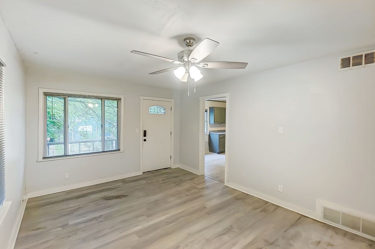 314 Sheridan Ave - Photo 5 of 25