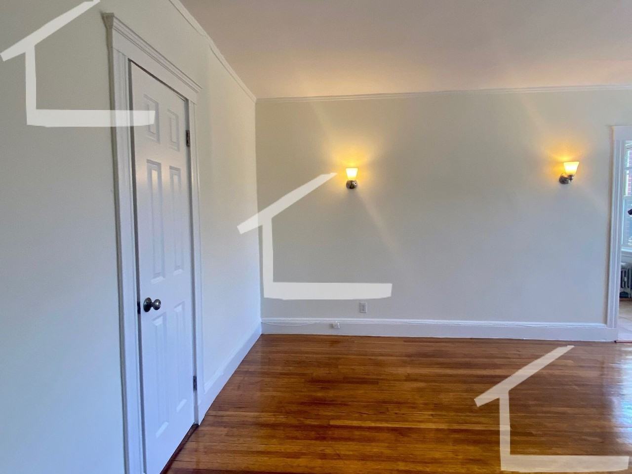 1856 Commonwealth Ave - Photo 2 of 7