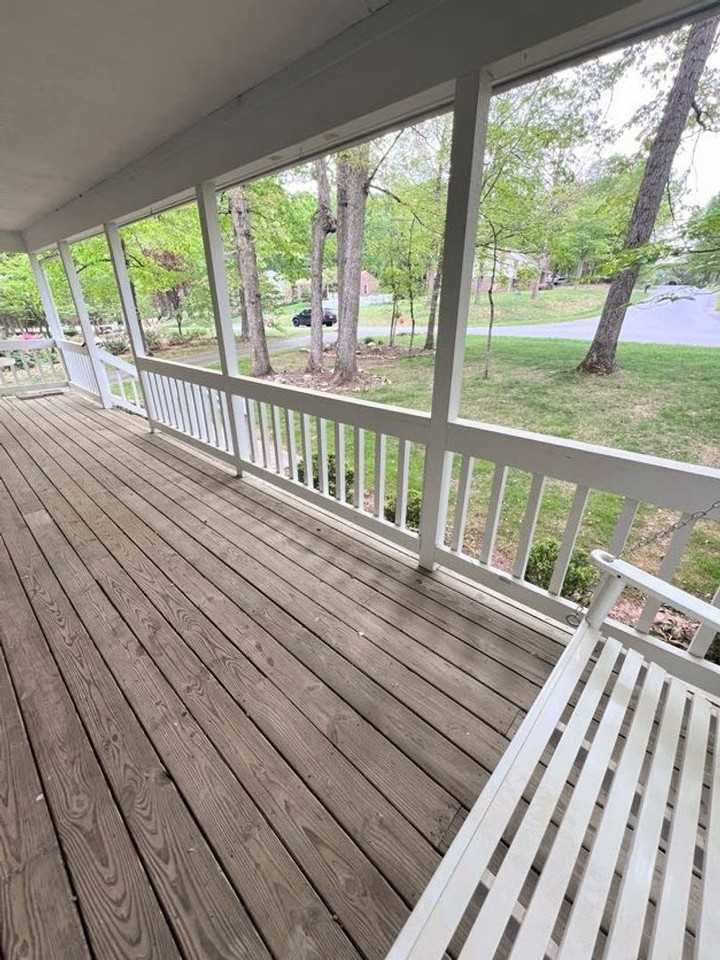 118 Guffey Ter - Photo 3 of 42