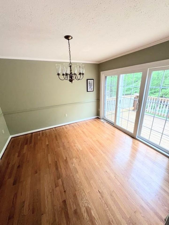 118 Guffey Ter - Photo 7 of 42