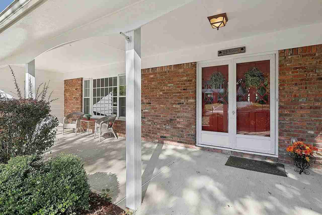 15 Van Wyck Dr #NA - Photo 3 of 35