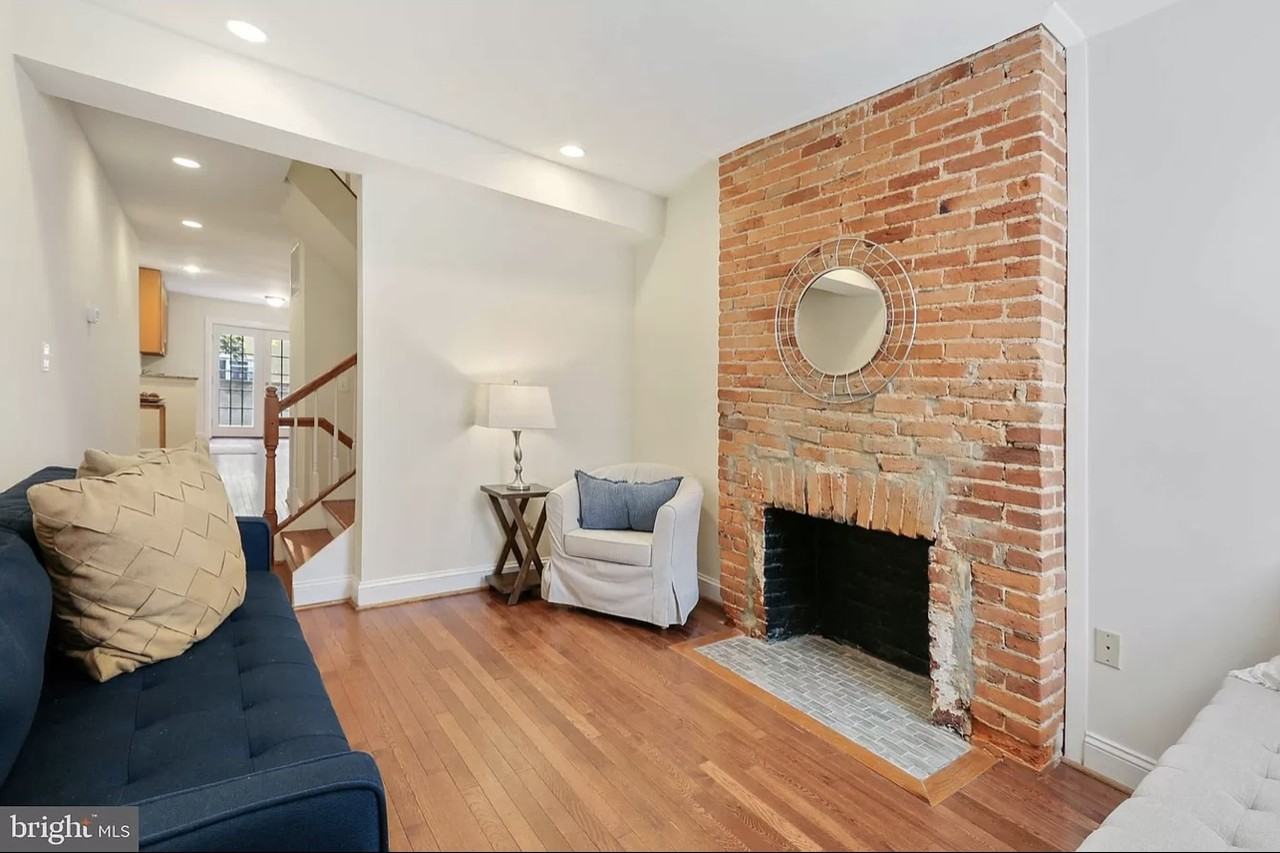 16 E Hamburg St #NA - Photo 3 of 11