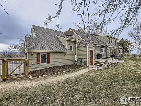 620 East 160th Avenue - Photo 3 of 17