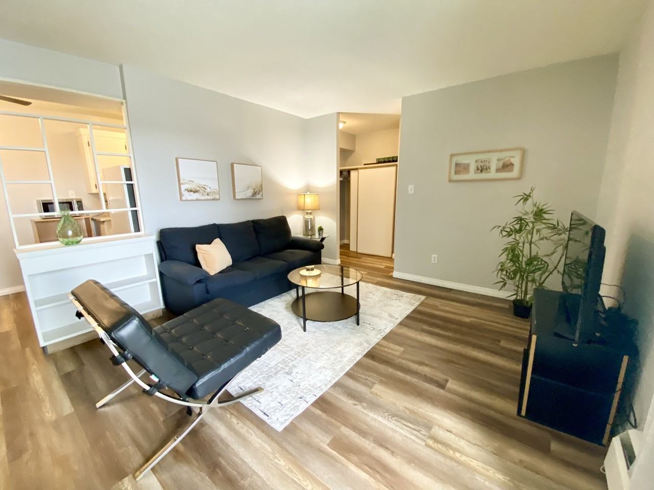 103 #E - Photo 2 of 18