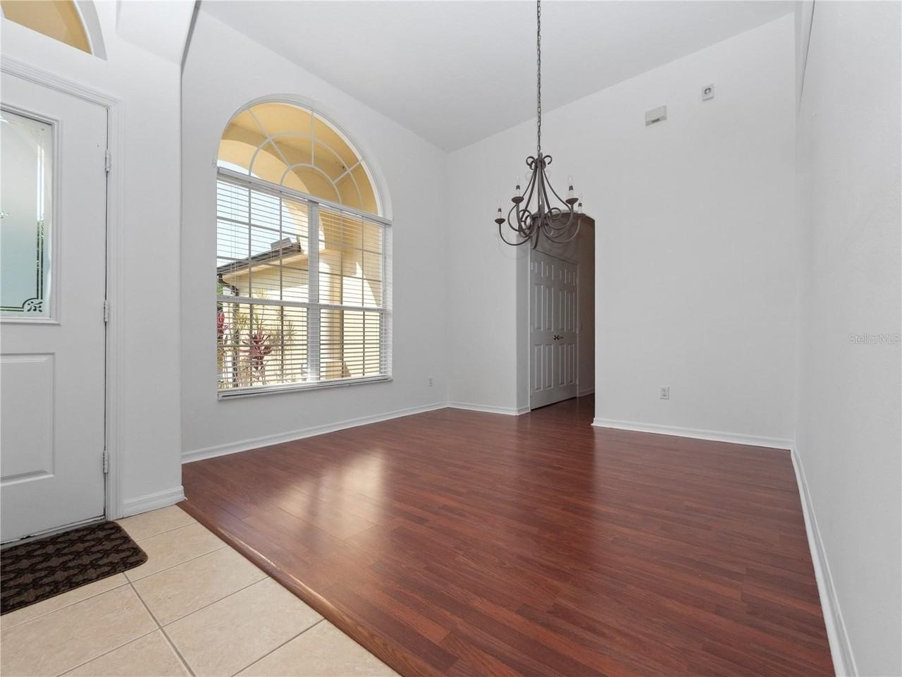 4633 Huron Bay Cir - Photo 6 of 50