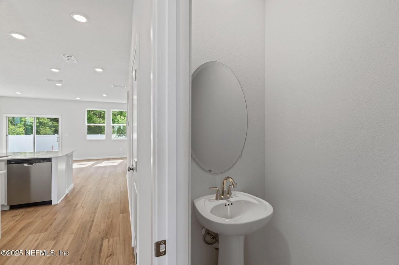 111 Brazil Nut Cir - Photo 7 of 34