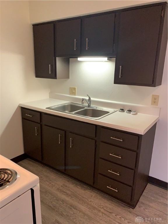 621 Koogler Street - Photo 3 of 12