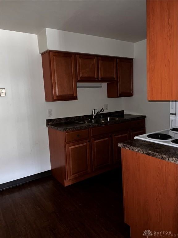 621 Koogler Street - Photo 4 of 12