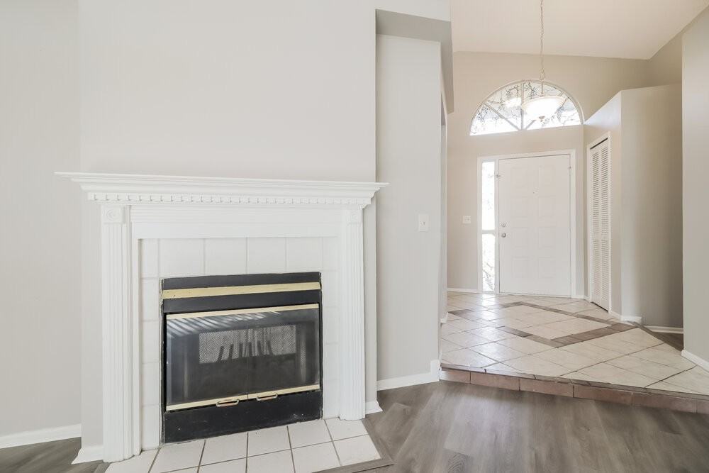 1005 Brielle Ave - Photo 3 of 16
