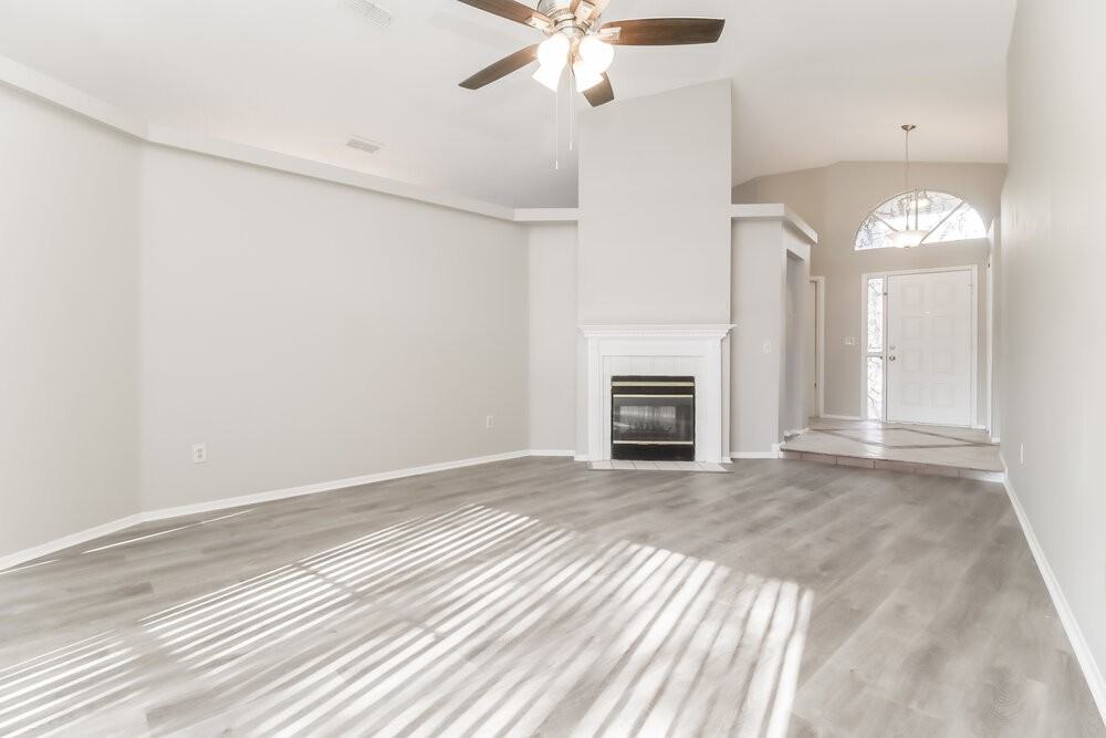 1005 Brielle Ave - Photo 4 of 16