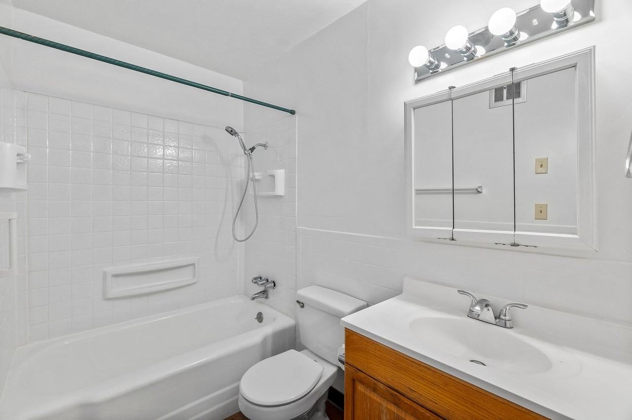 Horizon West Apts - Photo 4 of 8
