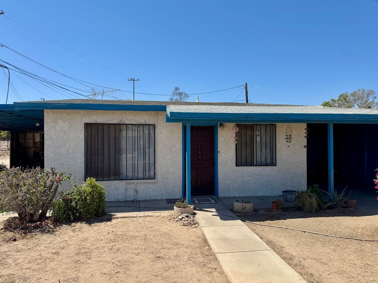 571 E Manzanita Dr - Photo 3 of 34