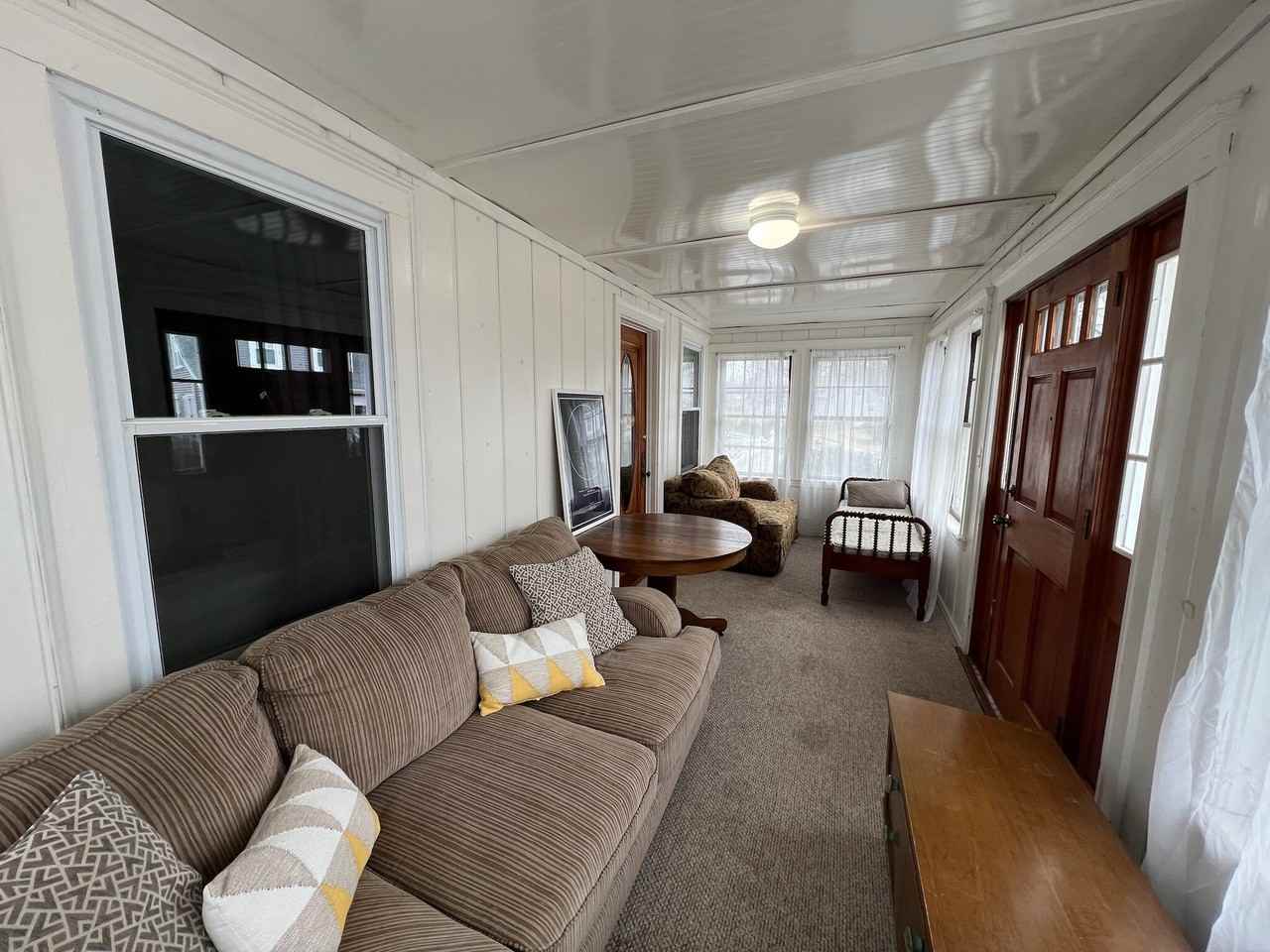 143 Palmer St - Photo 2 of 28