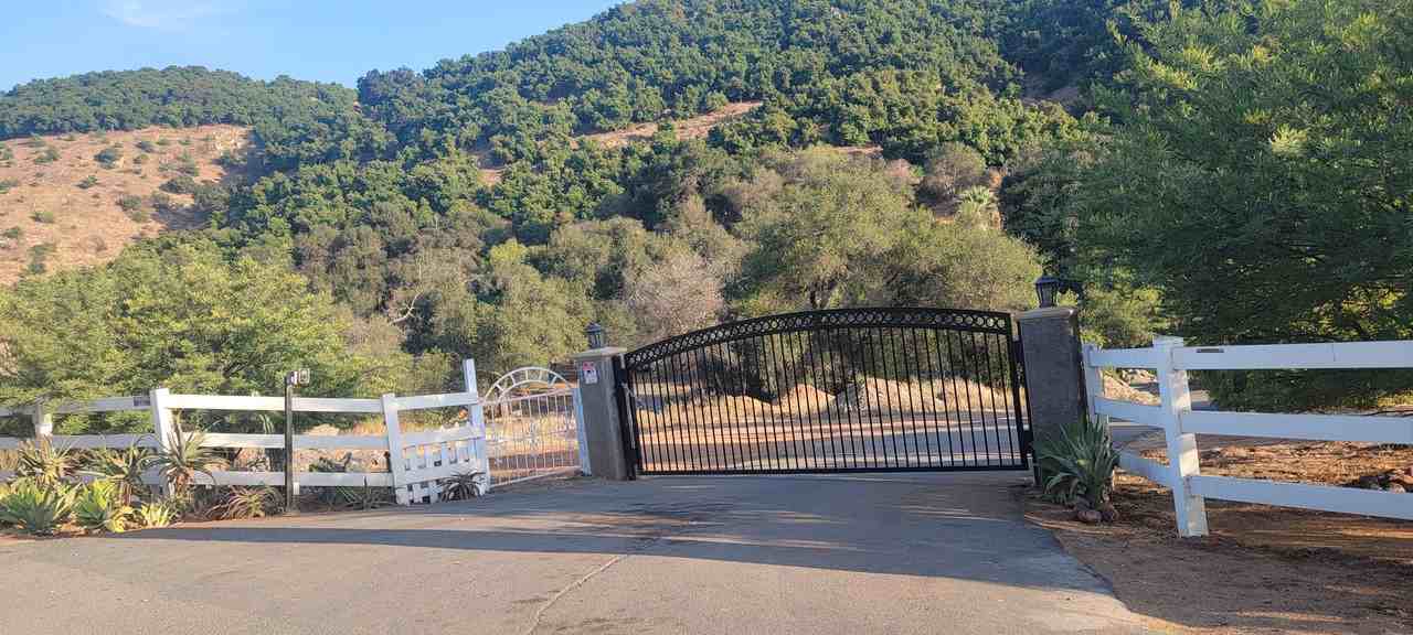 14519 Rios Canyon Rd #NA - Photo 3 of 25