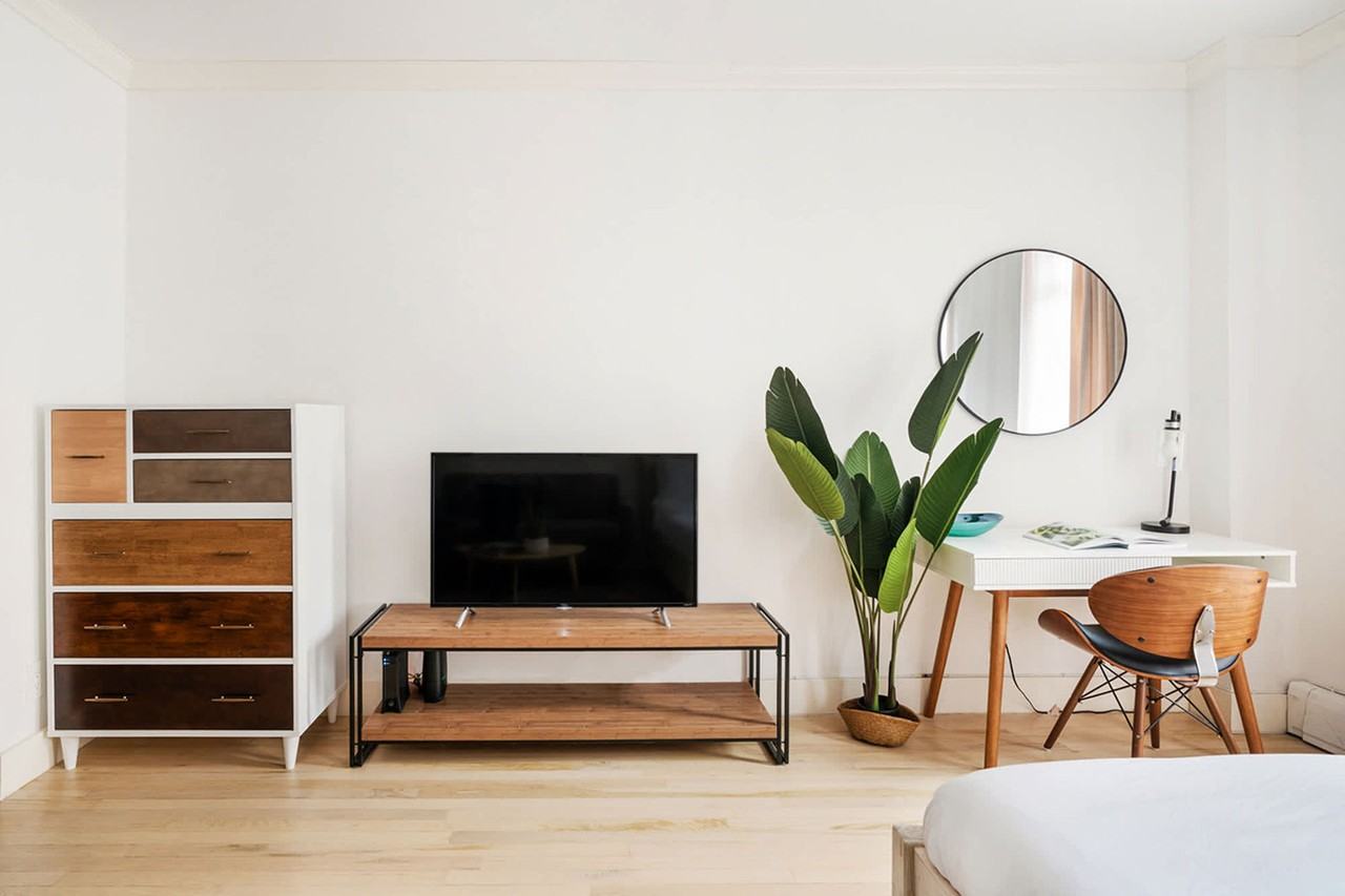 1597 York Ave #1021945P - Photo 2 of 20