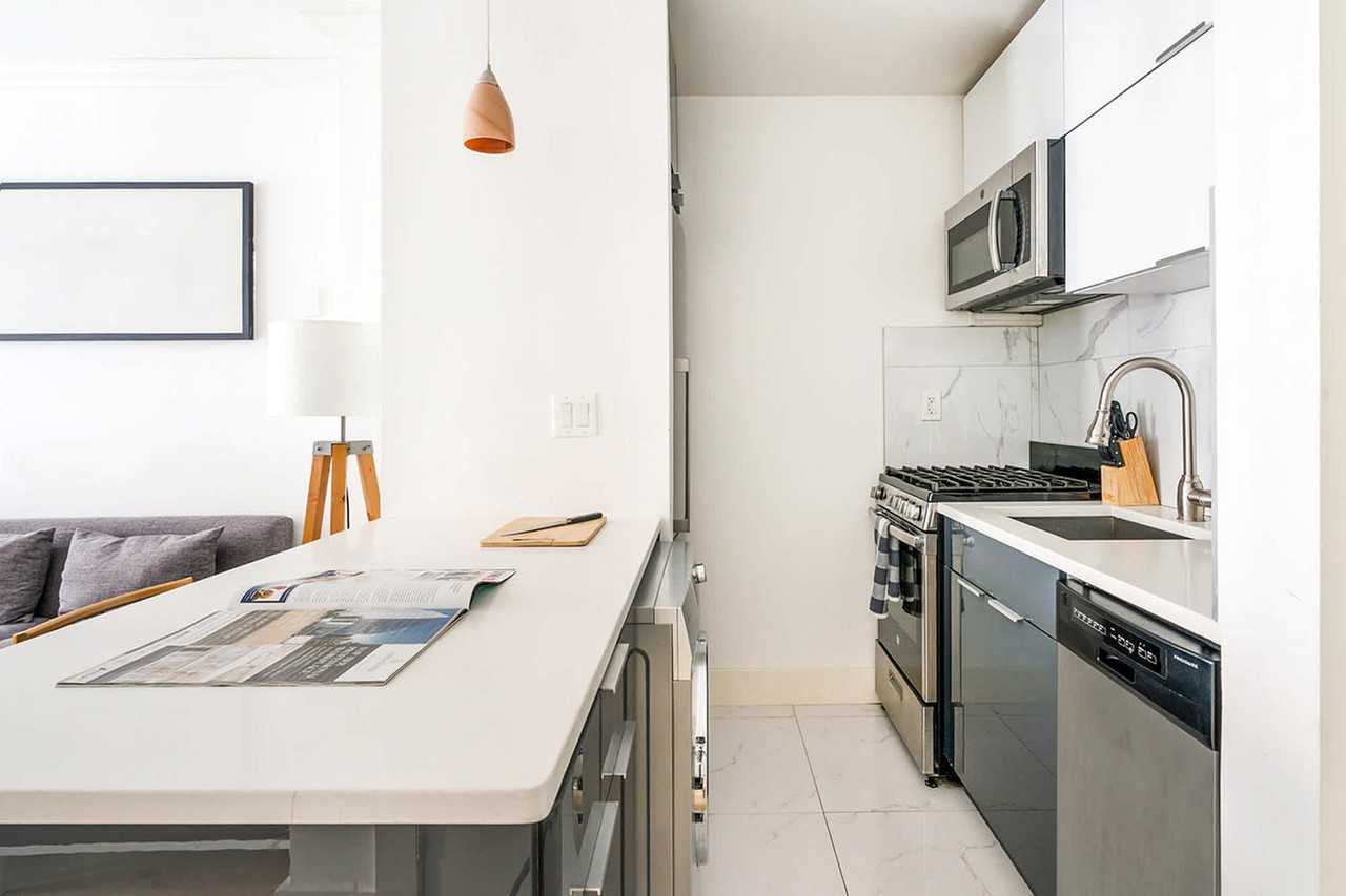 1597 York Ave #1021945P - Photo 4 of 20