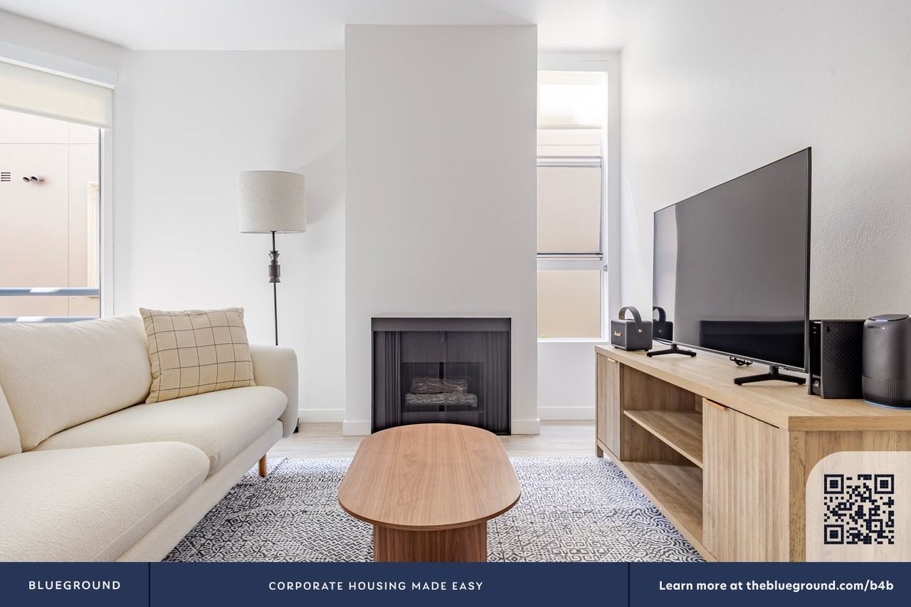 8600 Burton Way #1314 - Photo 5 of 28