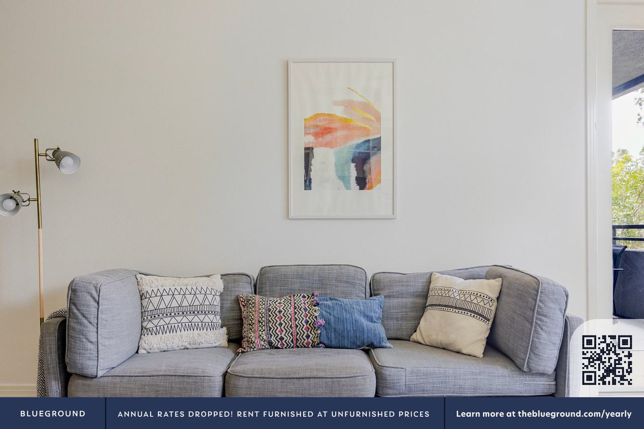 7100 Playa Vista Dr #1353 - Photo 4 of 29