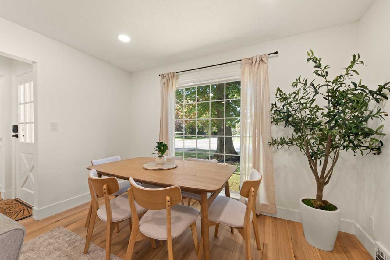 611 E 260th St #1061076P - Photo 2 of 47