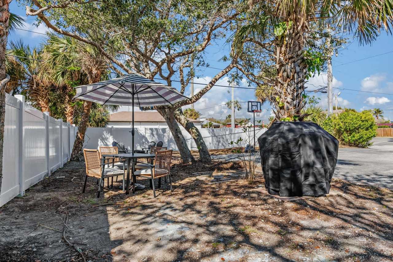 266 N Atlantic Ave #1069193P - Photo 7 of 33