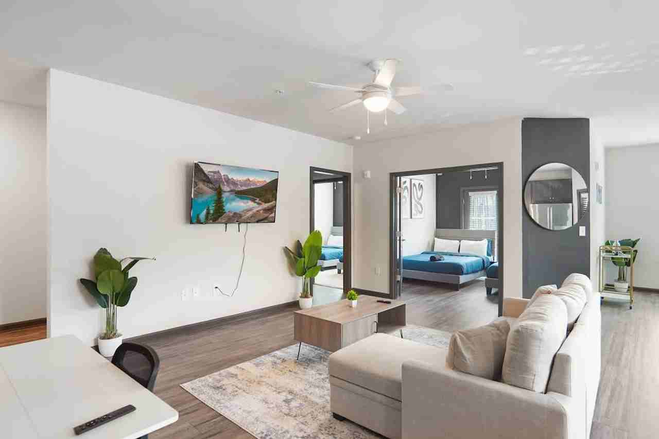 1540 Dunn Rd #1284660P - Photo 5 of 30