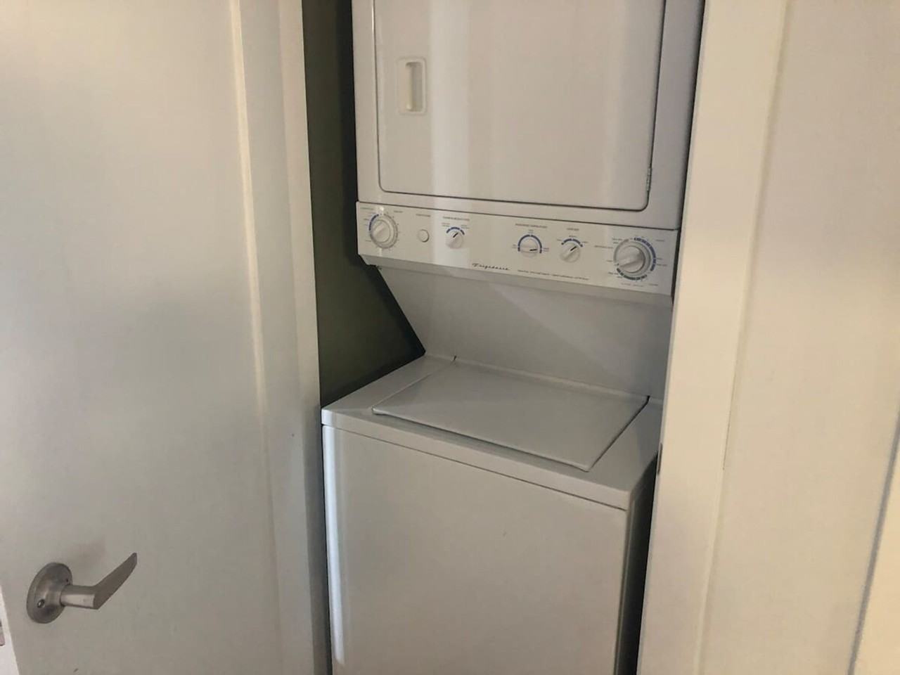 609 W Dickson St #1221787P - Photo 7 of 11