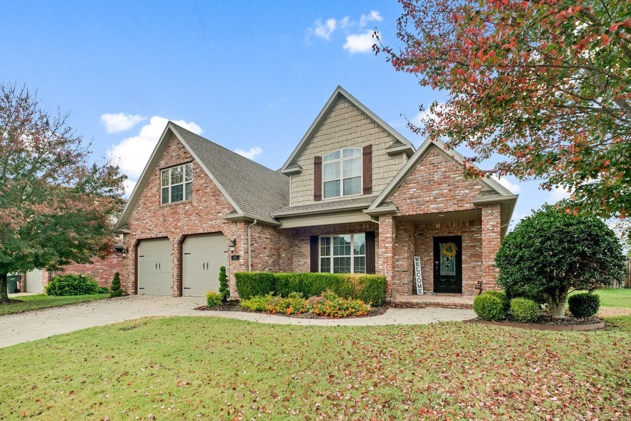 2351 N Hosta Dr #1221812P - Photo 5 of 41