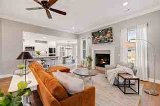3800 Sw Mistletoe Ave - Photo 1 of 1