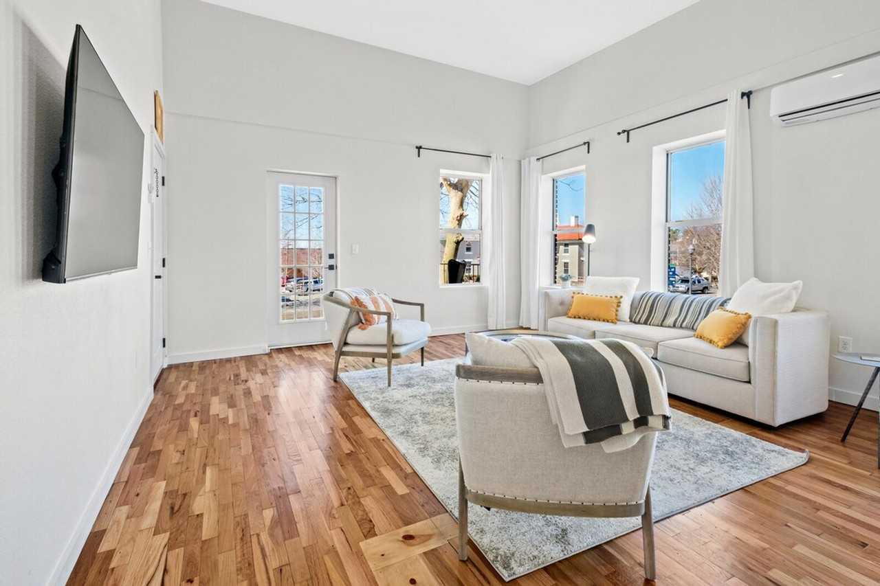 208 N College Ave #1221822P - Photo 2 of 50