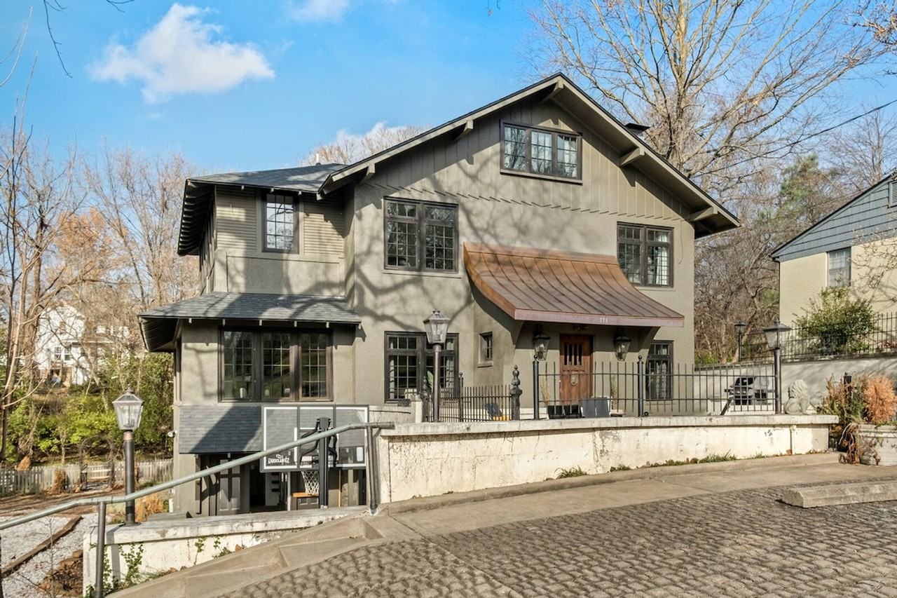 318 E Dickson St #1221823P - Photo 7 of 44