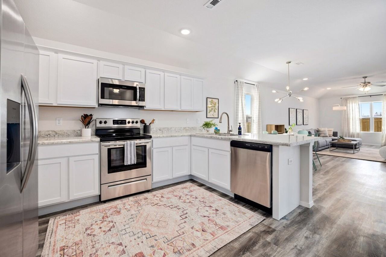 1249 S Kingfisher Ln #1221829P - Photo 2 of 28